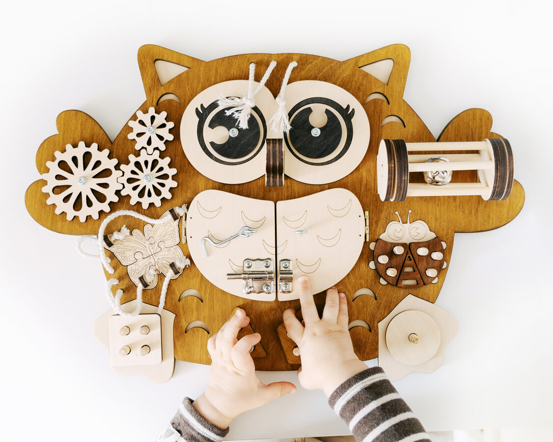 Busy Board - Owl